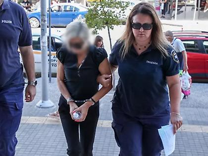 Θέρμη: Ελεύθερη με περιοριστικούς όρους η 45χρονη οδηγός της Porsche - Τι υποστήριξε