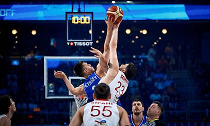 Τα πρώτα τέσσερα ζευγάρια της φάσης των «16» στο EuroBasket 2025