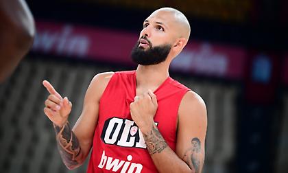 Φουρνιέ: «Αν είχα όλα τα δώρα από την οικογένεια του Ολυμπιακού, θα άνοιγα το καλύτερο σούπερ μάρκετ στην Ελλάδα»