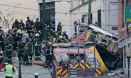 Στους 17 οι νεκροί μετά το τραγικό δυστύχημα στο τελεφερίκ Γκλόρια στη Λισαβόνα