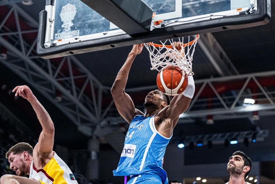 Σουπερί εσείς, σούπερ ήρωα και αρχηγούς εμείς