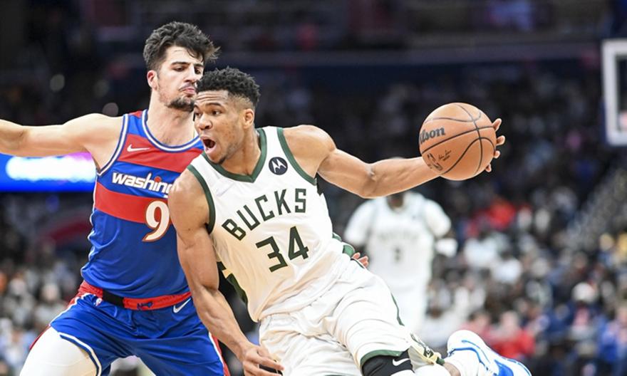 Γιάννης Αντετοκούνμπο vs Ντένι Άβντιγια: Το ματσάρισμα του Ελλάδα-Ισραήλ και η 55άρα του Greek Freak