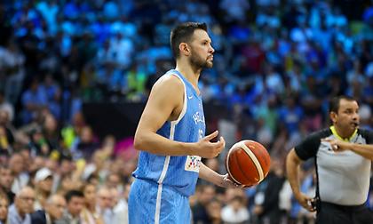 Παπανικολάου: «Κατεβάσαμε ταχύτητα στο δεύτερο ημίχρονο»