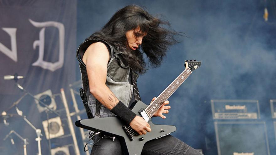 Gus G στον bwinΣΠΟΡ FM 94,6: «Σοκαριστικό να γυρνάς και να βλέπεις τον Όζι - Γιατί δεν χάνεται το Rock Hard Festival»