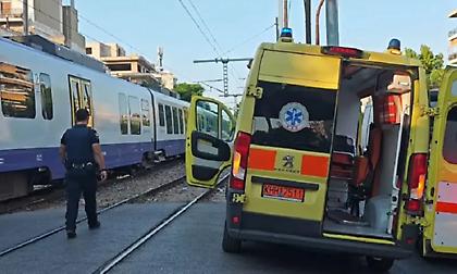 Νεκρός ανασύρθηκε πεζός που παρασύρθηκε από τρένο στην Κωνσταντινουπόλεως