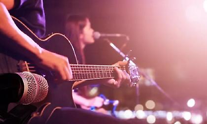 Στα δίχτυα της ΑΑΔΕ γνωστός trapper - Αγόρασε πολυτελή αυτοκίνητα και ρολόγια μέσω μη κερδοσκοπικής