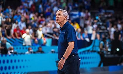 Πέσιτς: «Δεν είχα κάτι να πω τους παίκτες μου μετά το ματς, ίσως τα πούμε αύριο, λιγάκι»