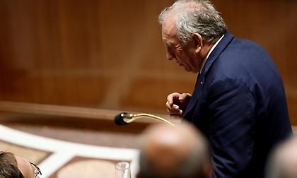 Γαλλία: Κατέρρευσε η κυβέρνηση Μπαϊρού - Δεν εξασφάλισε ψήφο εμπιστοσύνης!