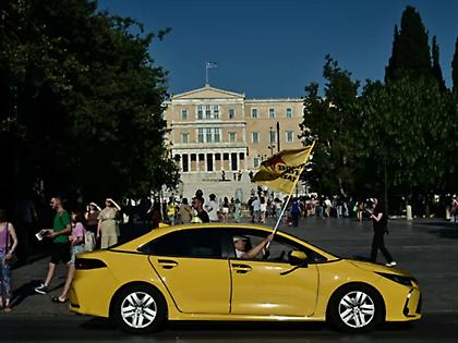 Χωρίς ταξί για 48 ώρες η Αττική - Απεργούν αύριο και μεθαύριο οι οδηγοί