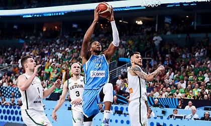 Η μάχη της «γαλανόλευκης» για την πρόκριση στα ημιτελικά του Eurobasket: Λιθουανία-Ελλάδα 76-87 (ΤΕΛΙΚΟ)