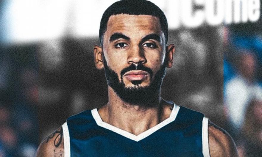 Νάπολι: Ανακοίνωσε την απόκτηση του Ναζ Μήτρου-Λονγκ