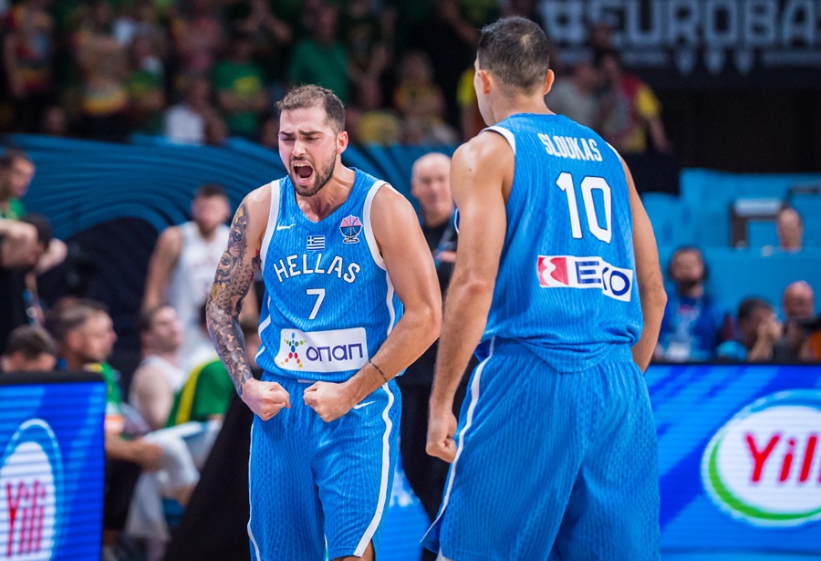 Απολαύστε το! Αλλά μην πανηγυρίζετε ακόμη για την Εθνική!