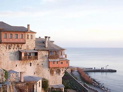 Ουκρανός ανασύρθηκε νεκρός από την θάλασσα στο Αγιο Όρος