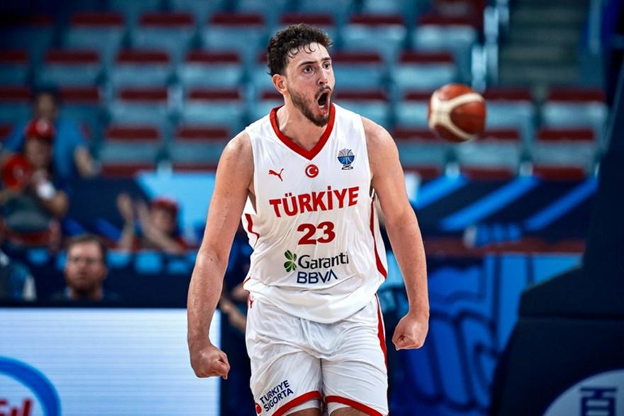 Αλπερέν Σενγκούν: Ο... baby Γιόκιτς στο δρόμο της Εθνικής