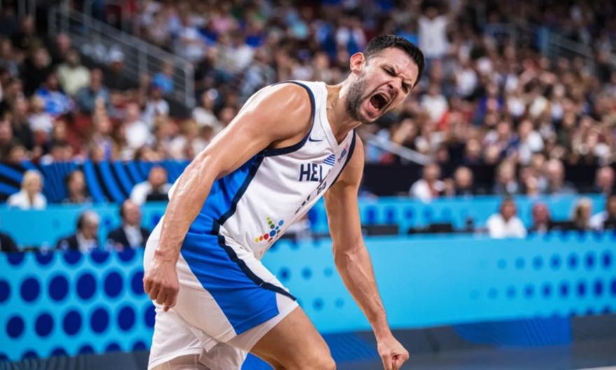 Μυθική τάπα του Παπανικολάου στην προσπάθεια του Ενγκαμουά να καρφώσει!