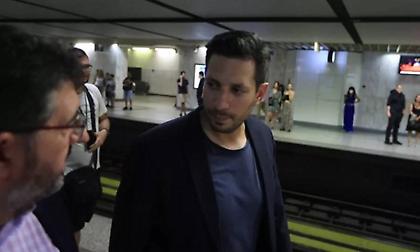 Πλήθος κόσμου στην πρεμιέρα της 24ωρης λειτουργίας του μετρό - Κυρανάκης: «Οι νέοι θα γυρίζουν με ασφάλεια σπίτι τους»