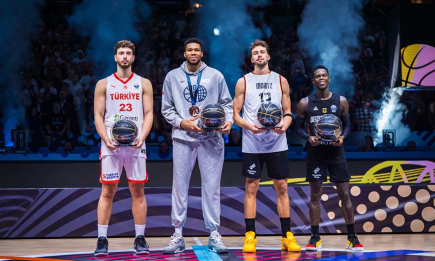 Στην κορυφαία πεντάδα του Ευρωμπάσκετ 2025 ο Γιάννης Αντετοκούνμπο - Δεν αντάλλαξαν χειραψία με Σενγκούν