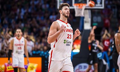 Σενγκούν: «Η άνοδος της Τουρκίας στο μπάσκετ θα συνεχιστεί - Θα βάλω τα δυνατά μου για να τη φτάσω στην κορυφή»