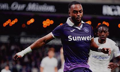 «Όρθια» στην έδρα της Άντερλεχτ η Γκενκ του βασικού Καρέτσα