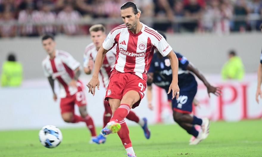 Ποιος ασχολείται με ένα χαμένο πέναλτι του Ολυμπιακού σε ένα 5-0;