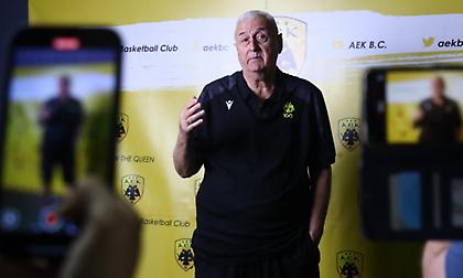 Σάκοτα: «Η ΑΕΚ χωρίς τον κόσμο της δεν είναι όπως πρέπει»