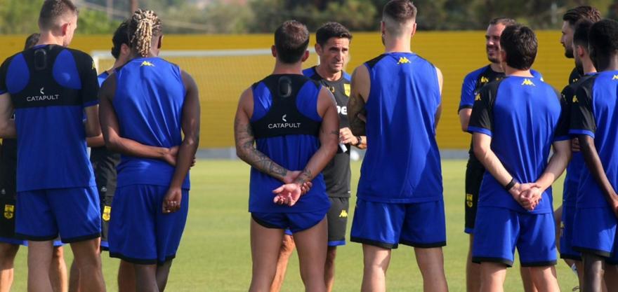 Αρης: Ομιλία Χιμένεθ στους παίκτες