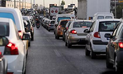 Προβλήματα στην Αττική: Συμφόρηση στον Κηφισό λόγω καραμπόλας - Ακινητοποιημένο όχημα προς Πειραιά