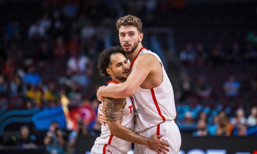 Λάρκιν: «Έχει μία... μαγκιά ο Σενγκούν, πιστεύει ότι κανείς δεν μπορεί να τον μαρκάρει»