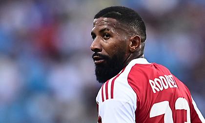 Ροντινέι: «Όποιος φοράει τη φανέλα του Ολυμπιακού πρέπει να είναι προετοιμασμένος για να δίνει το 100%»