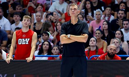 Ζέρβας: «Ψάχνει σκόρερ ο Ολυμπιακός – Ανοιχτό να σπάσει συμβόλαιο από ομάδα Ευρωλίγκας»