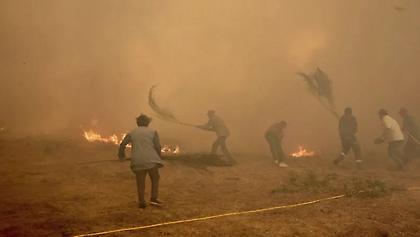 Ένας νεκρός σε δασική πυρκαγιά στη βορειοδυτική Ισπανία