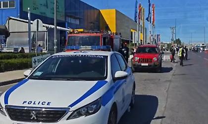 Τηλεφώνημα για βόμβα στο River West - Εκκενώνεται το εμπορικό κέντρο - Βίντεο από το σημείο