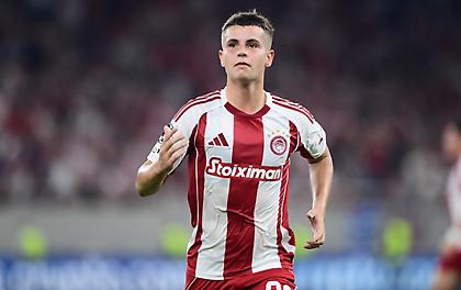 Νικολακόπουλος: «Εκτός έδρας είναι τα 6 από τα 7 επόμενα παιχνίδια του Ολυμπιακού!»