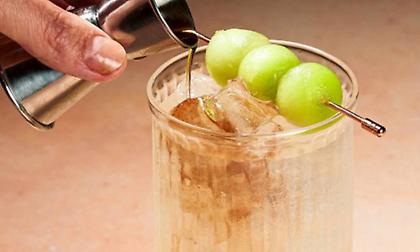 Honey Deuce: Το κοκτέιλ με βότκα και πεπόνι που είναι σύμβολο του U.S. Open