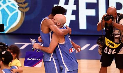 Καλάθης: «Νιώθω 100% Έλληνας, είναι τιμή μου να φοράω το εθνόσημο - Ο Γιάννης είναι κλόουν, ένας από εμάς»