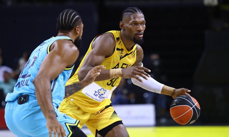 Ορίζεται δικάσιμος για Κρις Σίλβα-Επιστρέφει στις προπονήσεις της ΑΕΚ