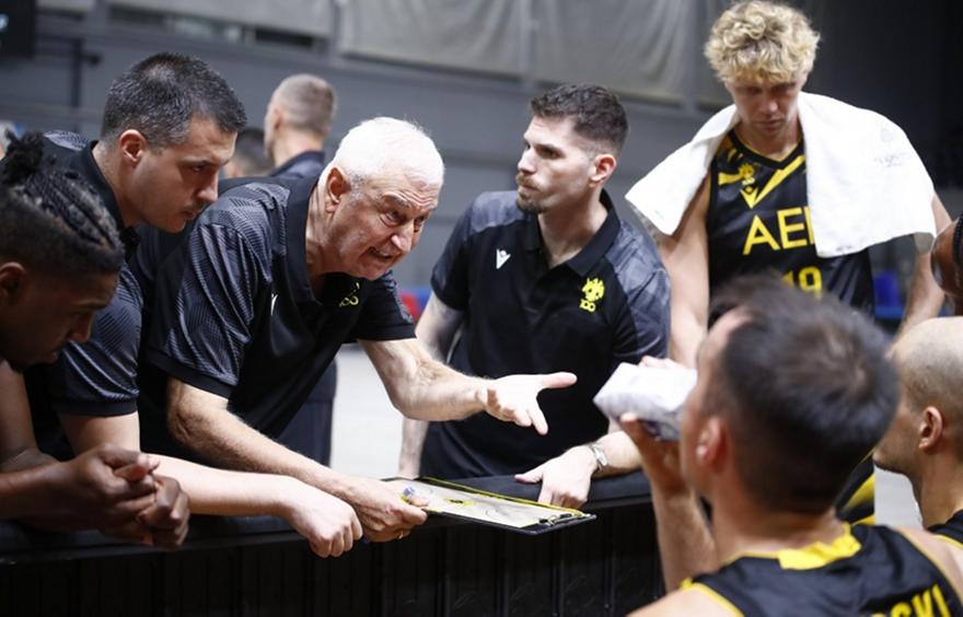 Σύλληψη παίκτη της μπασκετικής ΑΕΚ για άρνηση να υποβληθεί σε αλκοτέστ