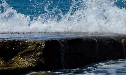 Καιρός σήμερα: Ηλιοφάνεια και θερμοκρασίες έως 31 βαθμούς – Πού θα πνέουν ισχυροί άνεμοι