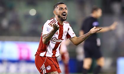 Βαρούχας στον bwinΣΠΟΡ FM: «Δεν υπάρχει πέναλτι στον Καμπελά - Έπρεπε να δει κόκκινη ο Σιώπης»