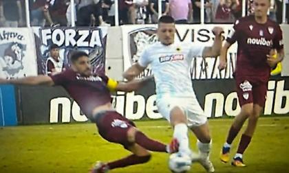 Κετσετζόγλου: «Αν το τάκλιν ήταν στο παπούτσι, όπως είπε ο Λανουά, ο Γιόβιτς έπρεπε να φοράει… μπότες»