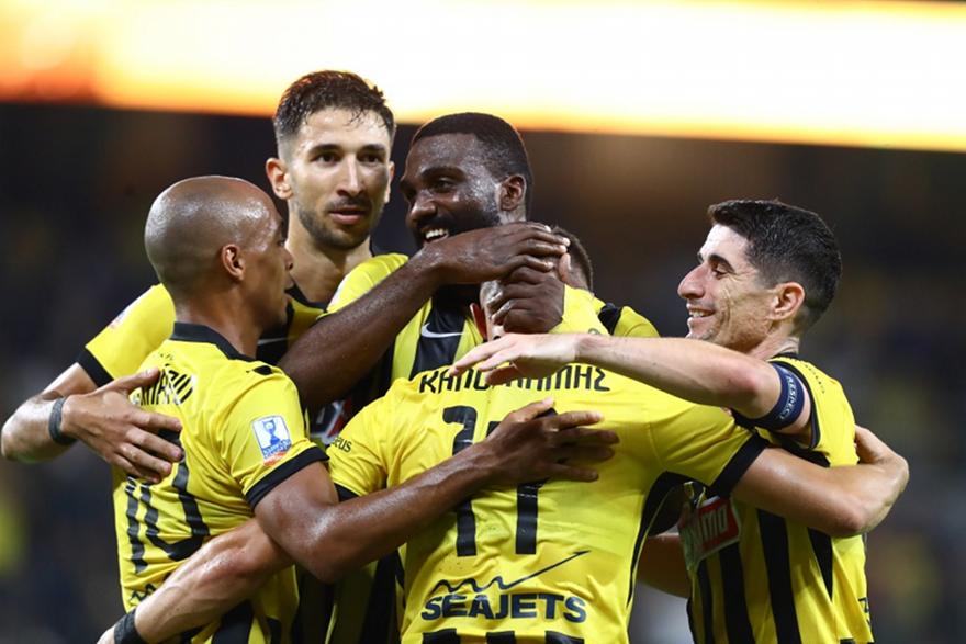 Οι υποσχέσεις του Καλοσκάμη και η ποιότητα του Ζοάο Μάριο