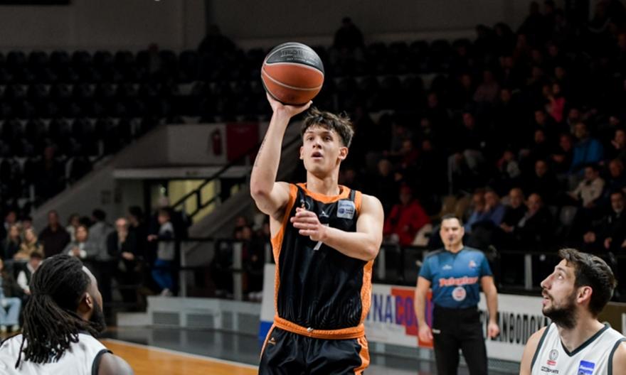 Μπαζίνας: «Περισσότερες οι ευθύνες μου φέτος, θέλω να δώσω το κάτι παραπάνω»