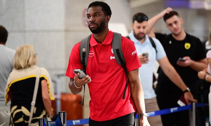 Ολυμπιακός: Στη Ρόδο με την αποστολή ο Έβανς