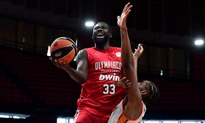 Τέλος ο Κουμάτζε από τον Ολυμπιακό