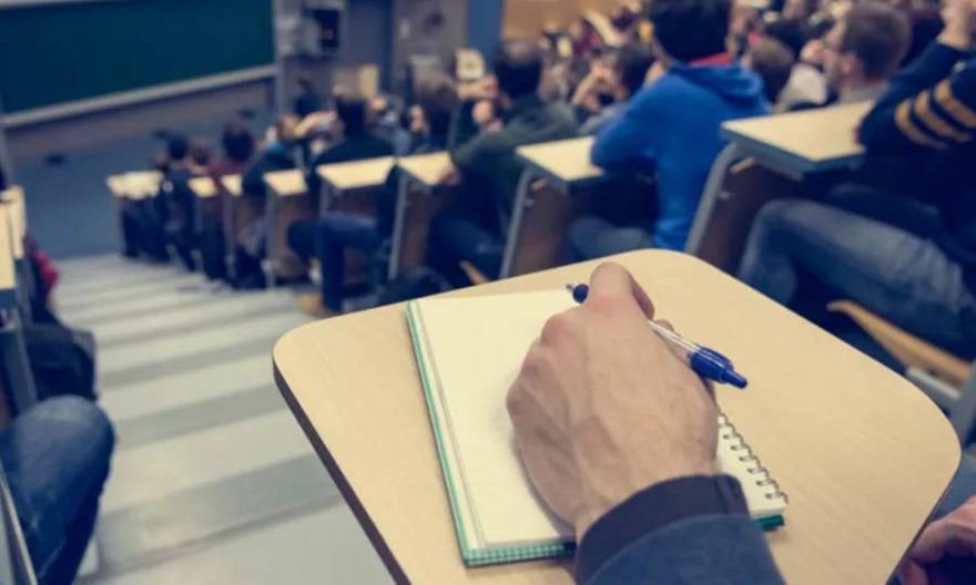 Τέλος χρόνου για τους «αιώνιους» φοιτητές - Τον Δεκέμβριο έρχονται οι πρώτες διαγραφές