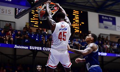 «Θηρίο» στη ρακέτα ο Ντόντα Χολ με 4 απίθανα καρφώματα στη δεύτερη περίοδο!