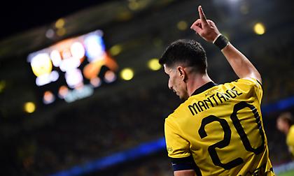 Συνεχίζει να γράφει ιστορία με την ΑΕΚ ο Μάνταλος: Συμπληρώνει 400 συμμετοχές!