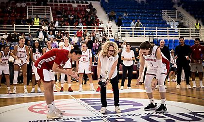 Η ΠΑΕ Ολυμπιακός συνεχάρη το τμήμα μπάσκετ Γυναικών για τον 335ο τίτλο του συλλόγου