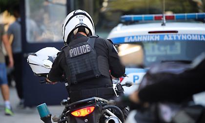 Επεισόδια μεταξύ οπαδών στο Περιστέρι μετά το τέλος του Ατρόμητος-ΑΕΛ Novibet