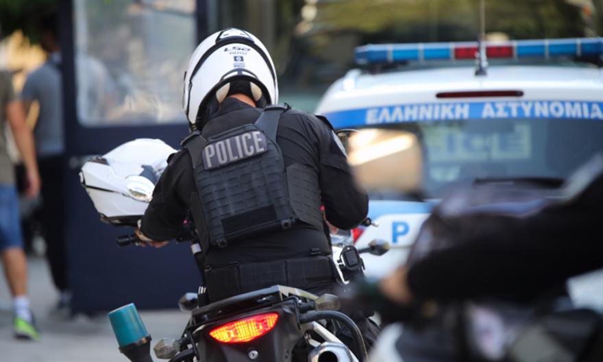 Επεισόδια μεταξύ οπαδών στο Περιστέρι μετά το τέλος του Ατρόμητος-ΑΕΛ Novibet